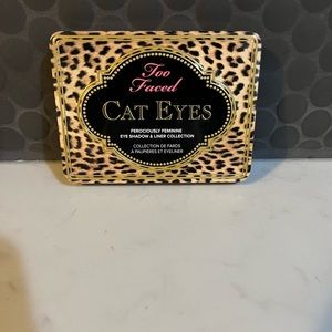 Too Faced Cat Eyes Eyeshadow Palette